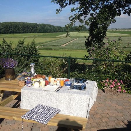 B&B Op De Brabantse Wal Halsteren Экстерьер фото