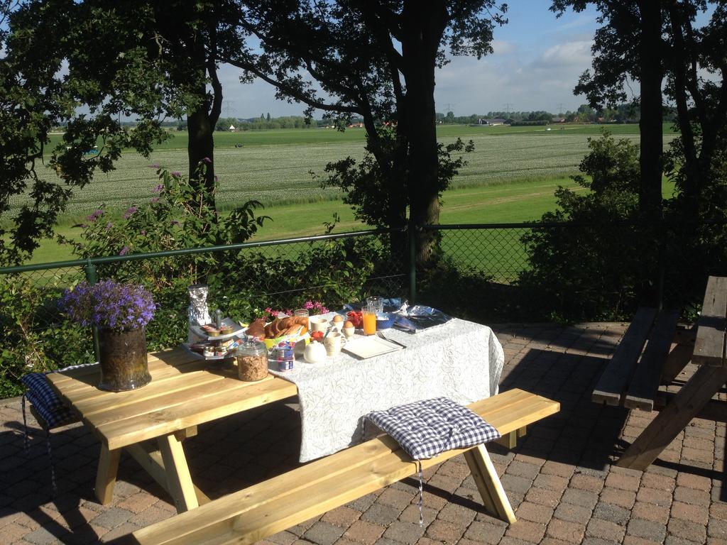 B&B Op De Brabantse Wal Halsteren Экстерьер фото
