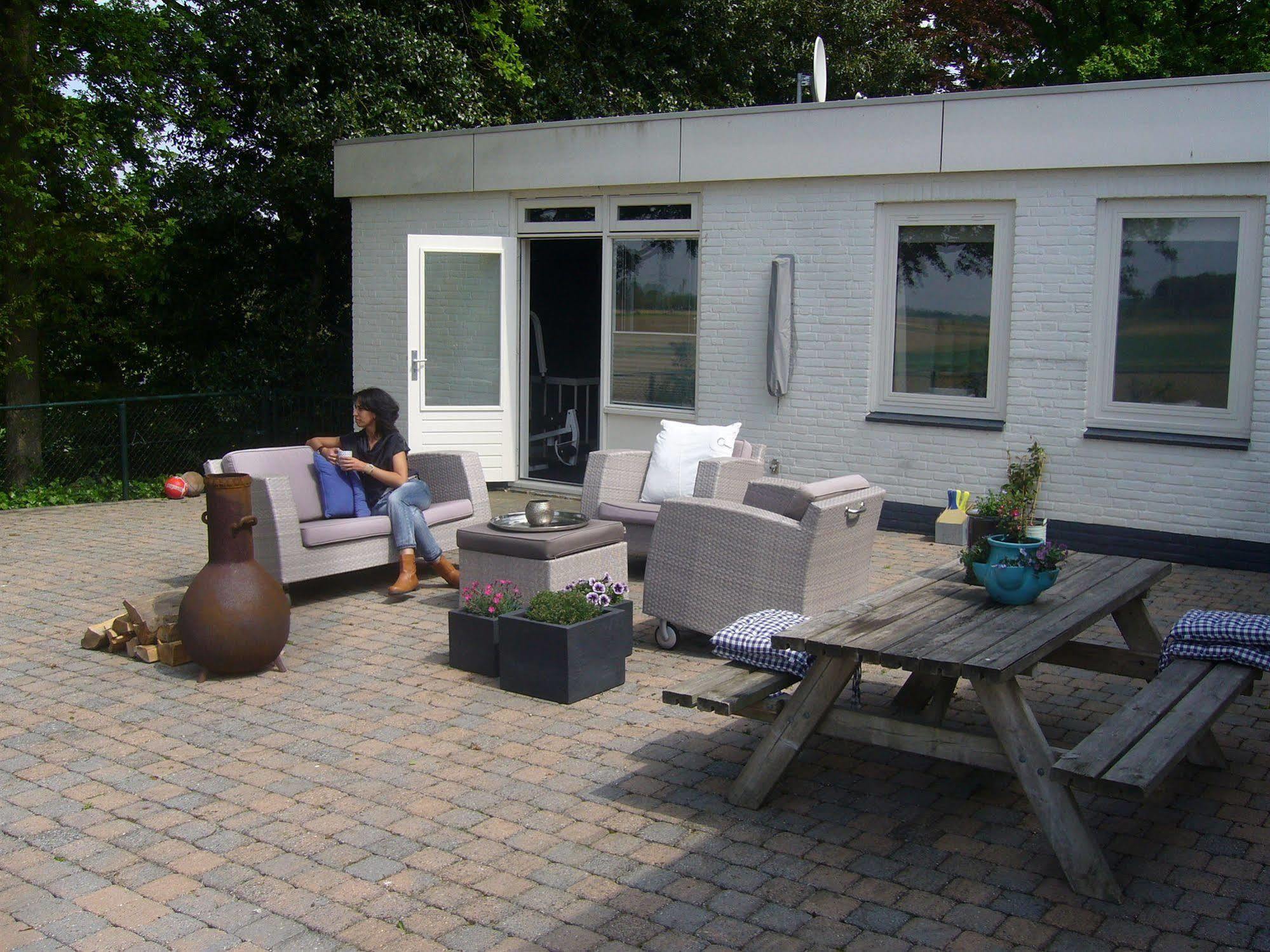 B&B Op De Brabantse Wal Halsteren Экстерьер фото